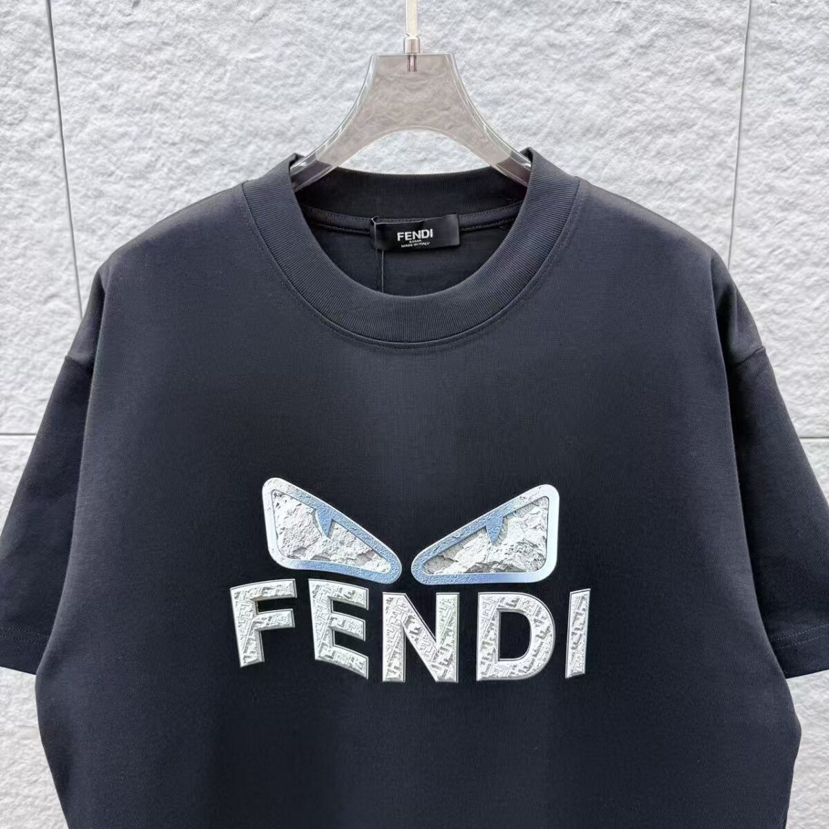 P80 FEN 2026秋冬新款 3D立体硅胶 360克圆领短袖 实物很棒 男女同款宽松版 尺码S M L XL XXL 五个码 黑色 白色 棕色