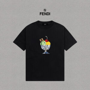 weigou_192791_0_26b6660f0a P70 Fendi/芬迪 印花Logo百搭潮流短袖T恤男女同款 吊牌 领标 水洗唛 三标齐全 定织定染280克精梳棉面料 尺码:S-XXL 颜色:黑色,白色