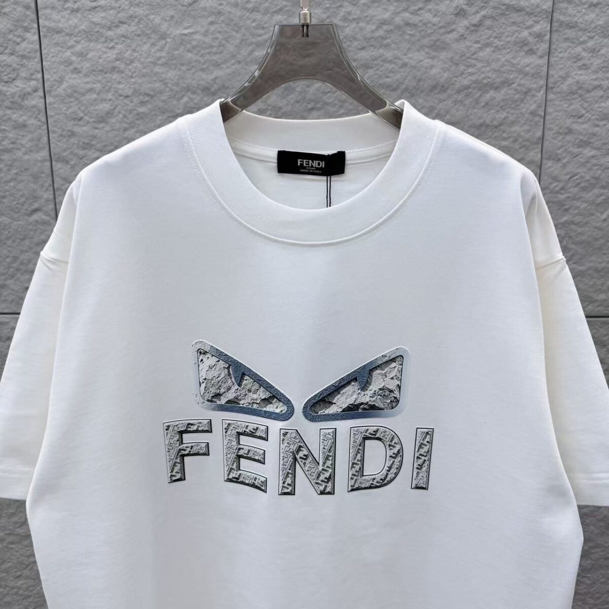 P80 FEN 2026秋冬新款 3D立体硅胶 360克圆领短袖 实物很棒 男女同款宽松版 尺码S M L XL XXL 五个码 黑色 白色 棕色