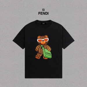weigou_192947_0_39b9685f53 P70 Fendi/芬迪 印花Logo百搭潮流短袖T恤男女同款 吊牌 领标 水洗唛 三标齐全 定织定染280克精梳棉面料 尺码:S-XXL 颜色:黑色,白色