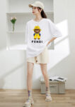 P70 Fendi/芬迪 印花Logo百搭潮流短袖T恤男女同款 吊牌 领标 水洗唛 三标齐全 定织定染280克精梳棉面料 尺码：S-XXL 颜色：黑色，白色
