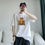 P70 Fendi/芬迪 印花Logo百搭潮流短袖T恤男女同款 吊牌 领标 水洗唛 三标齐全 定织定染280克精梳棉面料 尺码：S-XXL 颜色：黑色，白色