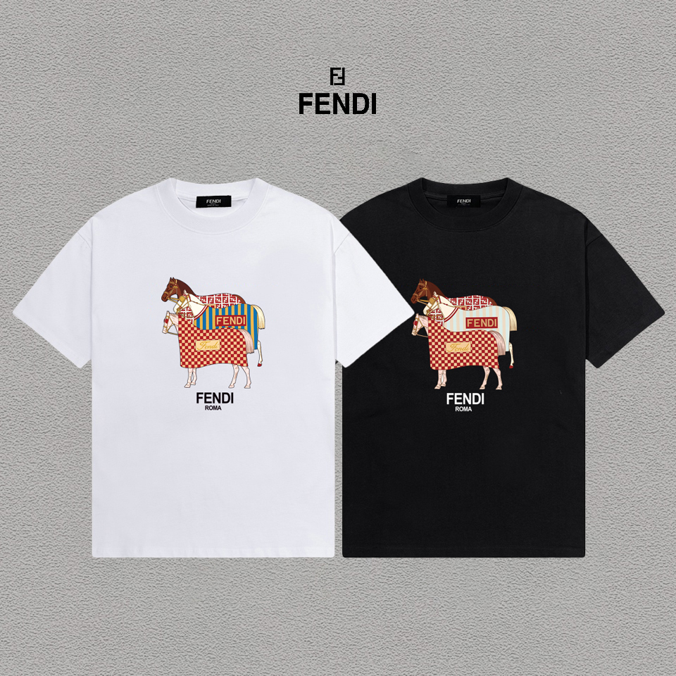 P70 Fendi/芬迪 印花Logo百搭潮流短袖T恤男女同款 吊牌 领标 水洗唛 三标齐全 定织定染280克精梳棉面料 尺码：S-XXL 颜色：黑色，白色