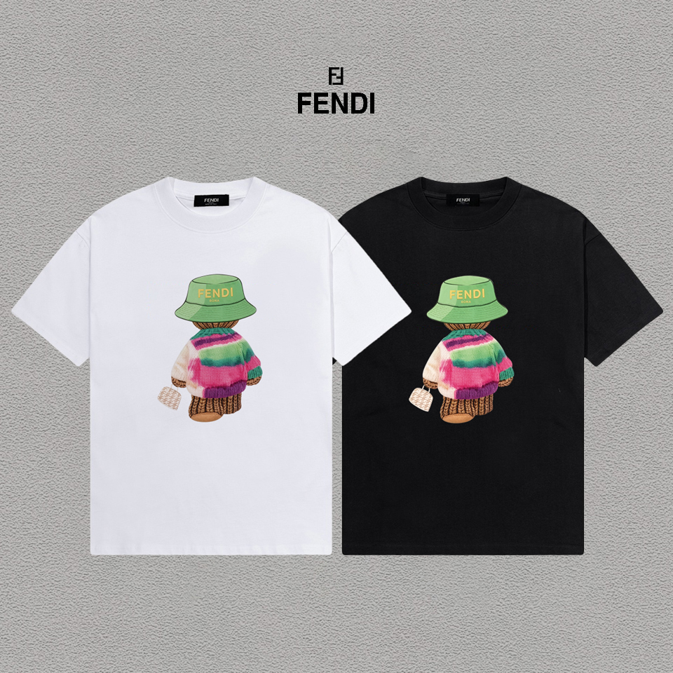 P70 Fendi/芬迪 印花Logo百搭潮流短袖T恤男女同款 吊牌 领标 水洗唛 三标齐全 定织定染280克精梳棉面料 尺码：S-XXL 颜色：黑色，白色