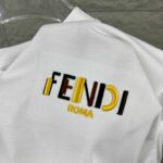 P75 FEN*di芬迪 2026春夏新款短袖t恤 经典 立体刺绣工艺 定制双纱平纹纯棉面料 男女同款 颜色：黑色 白色 尺码： S （90-130斤） M （120-150斤） L （140-165斤） XL （160-180斤） XXL （180-210斤）