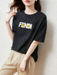 P70 Fendi/芬迪 印花Logo百搭潮流短袖T恤男女同款 吊牌 领标 水洗唛 三标齐全 定织定染280克精梳棉面料 尺码：S-XXL 颜色：黑色，白色