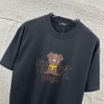 P80 FEN*di芬迪 2026春夏新款短袖t恤 经典双 F，立体厚板硅胶工艺 定制双纱平纹纯棉面料 男女同款 颜色：黑色 白色 花灰色 尺码： S （90-130斤） M （120-150斤） L （140-165斤） XL （160-180斤） XXL （180-210斤）