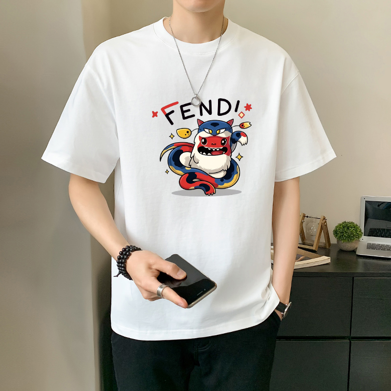 P70 Fendi/芬迪 印花Logo百搭潮流短袖T恤男女同款 吊牌 领标 水洗唛 三标齐全 定织定染280克精梳棉面料 尺码：S-XXL 颜色：黑色，白色