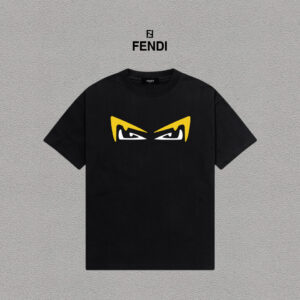 weigou_193794_0_b776d604ef P70 Fendi/芬迪 印花Logo百搭潮流短袖T恤男女同款 吊牌 领标 水洗唛 三标齐全 定织定染280克精梳棉面料 尺码:S-XXL 颜色:黑色,白色