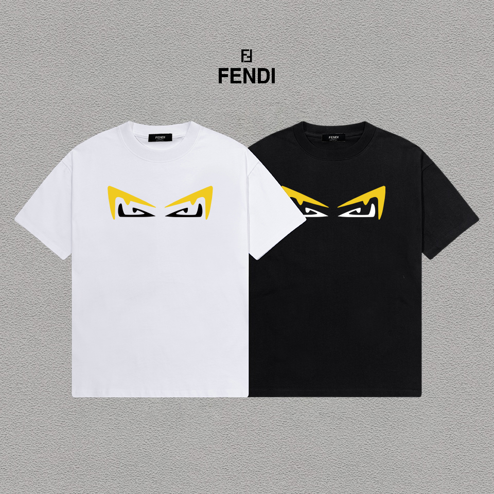 P70 Fendi/芬迪 印花Logo百搭潮流短袖T恤男女同款 吊牌 领标 水洗唛 三标齐全 定织定染280克精梳棉面料 尺码：S-XXL 颜色：黑色，白色