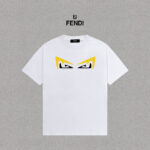 P70 Fendi/芬迪 印花Logo百搭潮流短袖T恤男女同款 吊牌 领标 水洗唛 三标齐全 定织定染280克精梳棉面料 尺码：S-XXL 颜色：黑色，白色