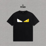 P70 Fendi/芬迪 印花Logo百搭潮流短袖T恤男女同款 吊牌 领标 水洗唛 三标齐全 定织定染280克精梳棉面料 尺码：S-XXL 颜色：黑色，白色