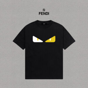 weigou_193878_0_eb22e7199e P70 Fendi/芬迪 印花Logo百搭潮流短袖T恤男女同款 吊牌 领标 水洗唛 三标齐全 定织定染280克精梳棉面料 尺码:S-XXL 颜色:黑色,白色
