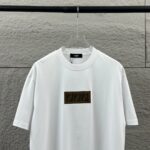 P80 FEN*di芬迪 2026春夏新款短袖t恤 经典双 F，贴布绣 工艺 定制双纱平纹纯棉面料 男女同款 颜色：黑色 白色 尺码： S （90-130斤） M （120-150斤） L （140-165斤） XL （160-180斤） XXL （180-210斤）