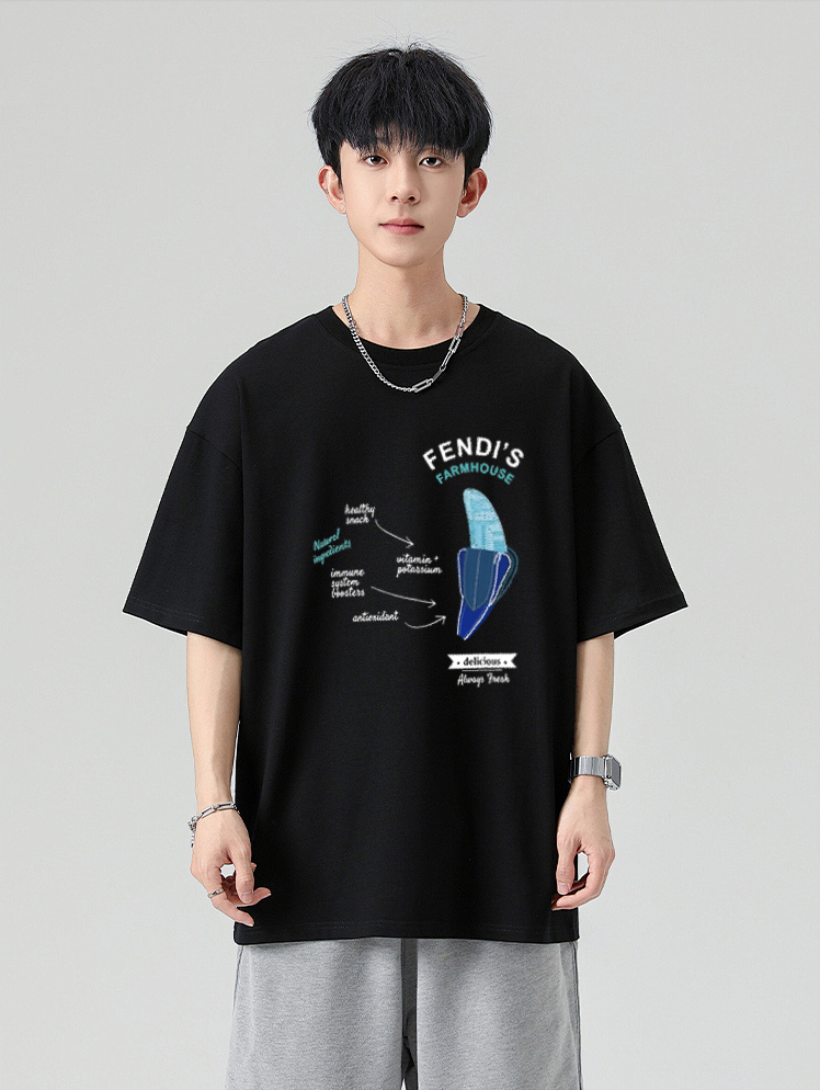 P70 Fendi/芬迪 印花Logo百搭潮流短袖T恤男女同款 吊牌 领标 水洗唛 三标齐全 定织定染280克精梳棉面料 尺码：S-XXL 颜色：黑色，白色