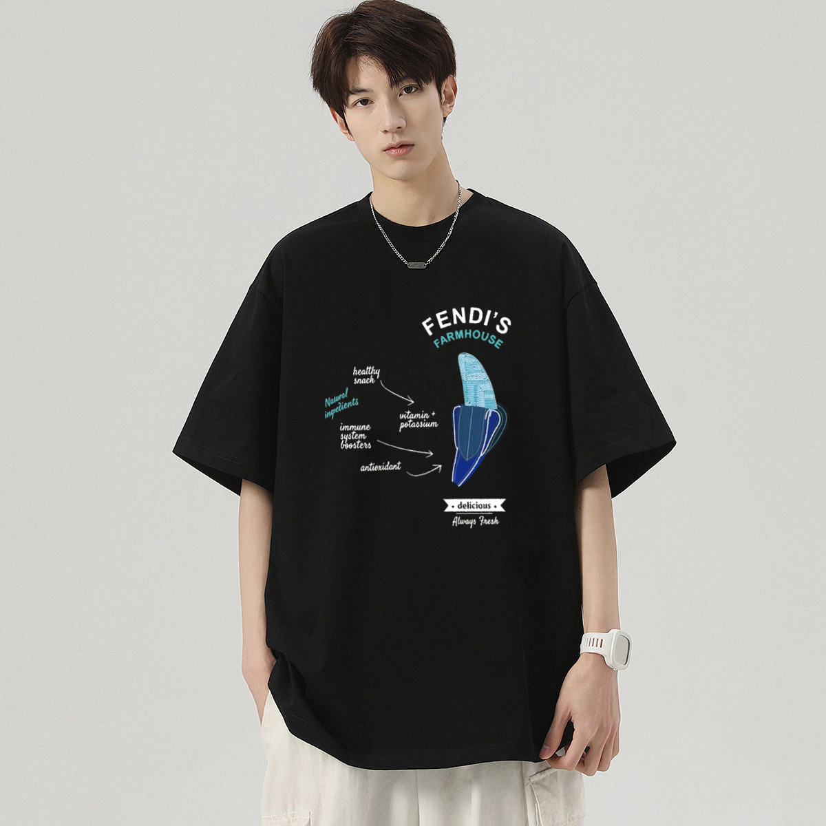 P70 Fendi/芬迪 印花Logo百搭潮流短袖T恤男女同款 吊牌 领标 水洗唛 三标齐全 定织定染280克精梳棉面料 尺码：S-XXL 颜色：黑色，白色
