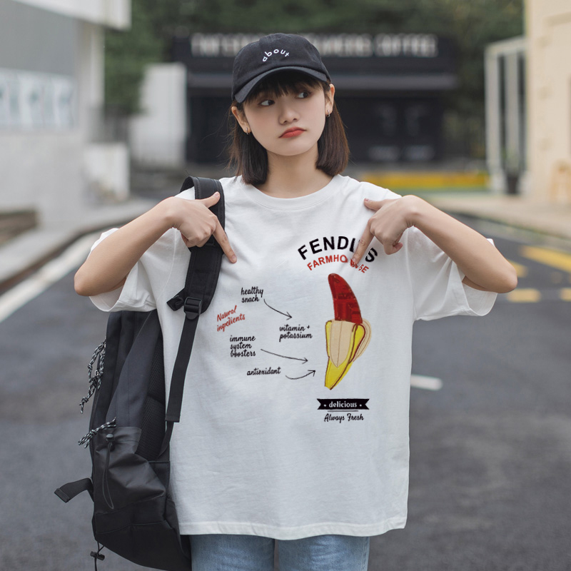 P70 Fendi/芬迪 印花Logo百搭潮流短袖T恤男女同款 吊牌 领标 水洗唛 三标齐全 定织定染280克精梳棉面料 尺码：S-XXL 颜色：黑色，白色