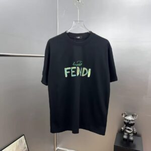 weigou_194197_0_462e7f463f P80 Fen~ 植绒印花字母2025秋冬新款休闲纯棉上衣 280g7A抗菌短袖tee 负离子上身十分舒适,男女同款半袖,落肩宽松版型 颜色: 黑色 白色 咖啡色 尺码:S(90-130斤) M(125-150斤) L(135-165斤) XL(160-190斤) XXL(185-220斤)