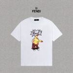 P70 Fendi/芬迪 印花Logo百搭潮流短袖T恤男女同款 吊牌 领标 水洗唛 三标齐全 定织定染280克精梳棉面料 尺码：S-XXL 颜色：黑色，白色