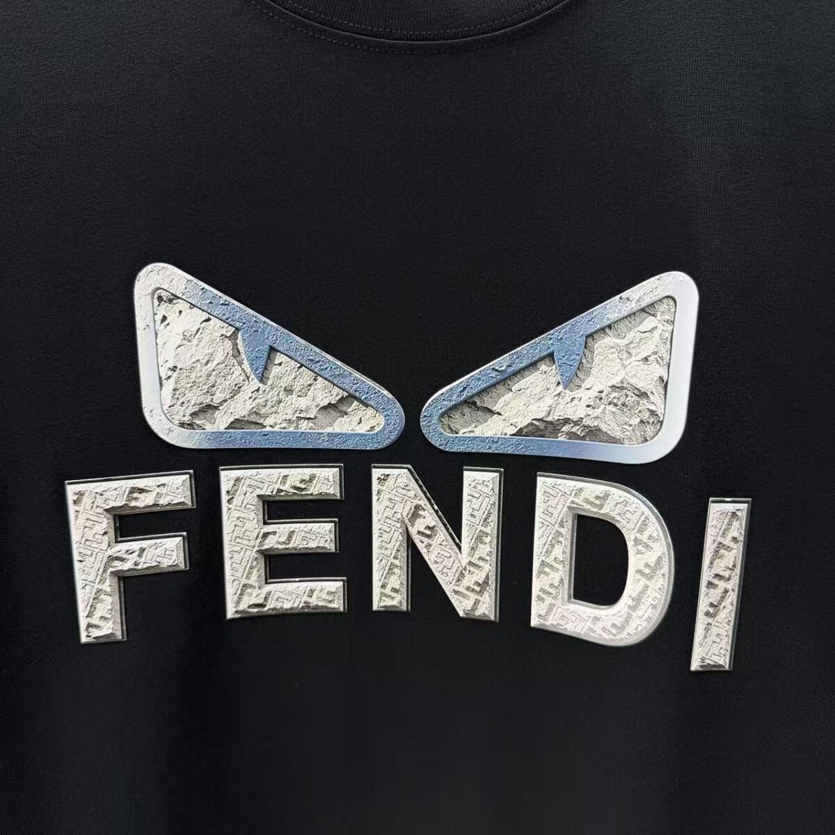P75 FENDI* 芬迪* 2026春夏新款短袖T恤 定制纯棉字母logo厚板 颜色：黑色 白色 巧色 深蓝 码数：S M L XL XXL