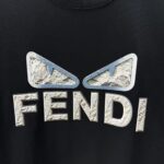 P75 FENDI* 芬迪* 2026春夏新款短袖T恤 定制纯棉字母logo厚板 颜色：黑色 白色 巧色 深蓝 码数：S M L XL XXL
