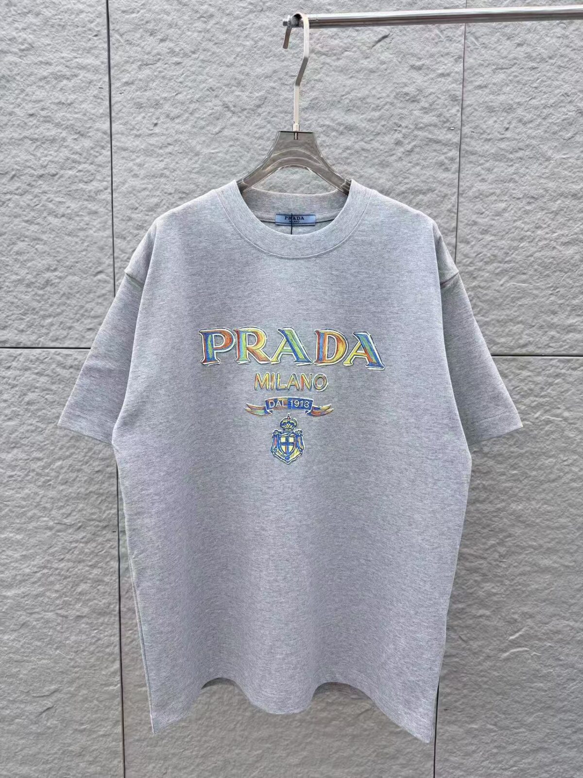 P80 PRA 2026秋冬新款 3D立体硅胶 360克圆领短袖 实物很棒 男女同款宽松版 尺码S M L XL XXL 五个码 黑色 白色 花灰