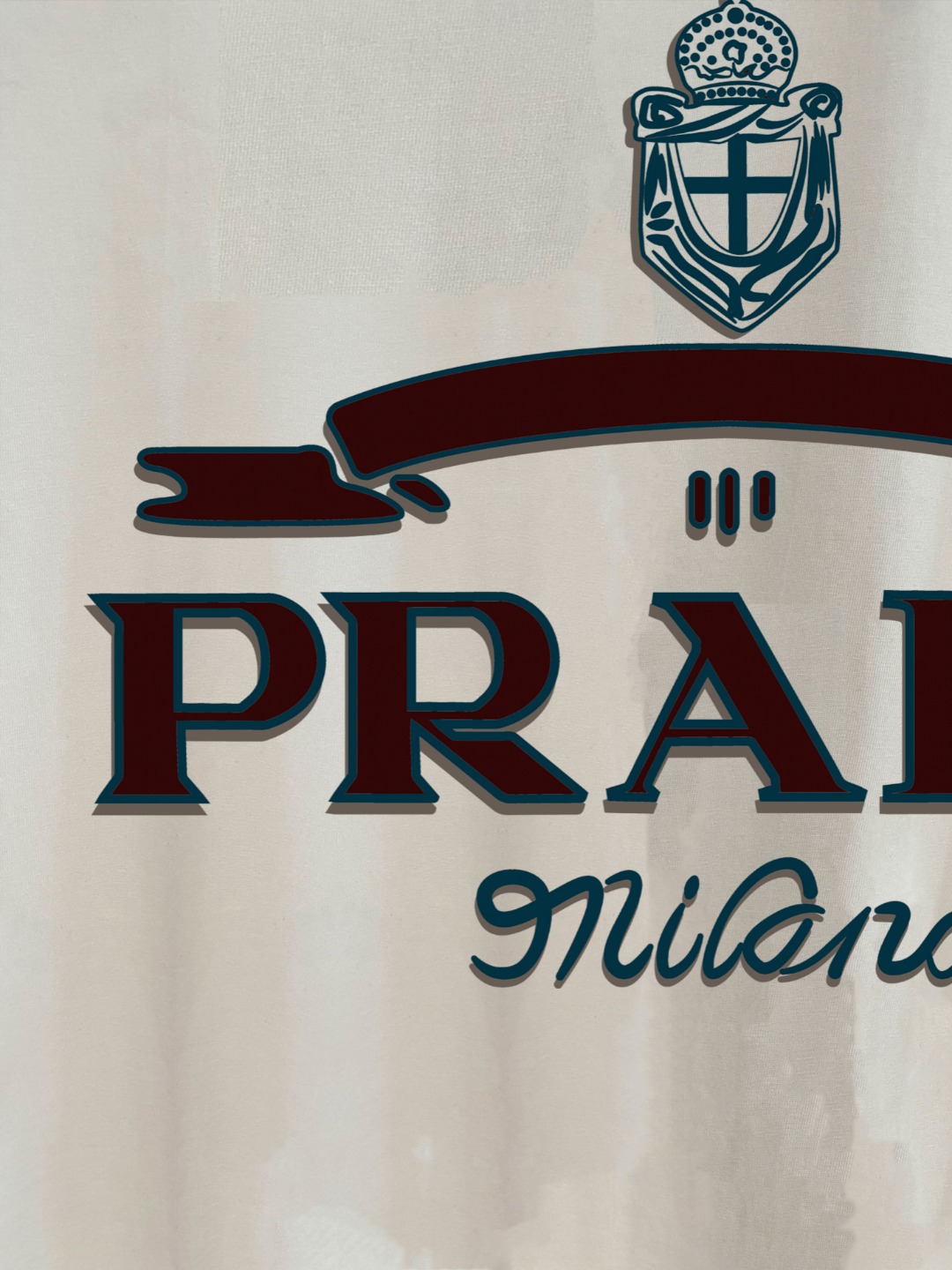 P70 普拉达PRADA 新款直喷工艺 高品质280克重磅短袖T恤，进口兄弟数码白墨直喷工艺 彰显不羁的个性与强大的气场 纯棉32支双纱面料，两遍缩水工艺，立体裁剪，面布做了蚀毛，手感非常好，亲肤透气，微宽松版型，上身舒适！ 日本Brother进口机数码直喷。色彩还原度 %，杜邦进口环保颜料，色牢度5级，经测验，洗涤100次，褪色程度不到1% 单品时尚感满满.日常出街或休闲都很百搭，轻松驾驭各种风格。色彩超鲜艳还透气，夏季必备 颜色：黑色/白色 码数：S-XL