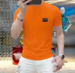 weigou_197827_4_005f9a389c P70 品牌: 普拉达 (胖子福音)原单男士休闲短袖T恤,2026春夏新品,定制胸前顶级logo 工艺、搭配整件细节 品质及剪裁设计都堪称一流,定制进口丝光棉面料!型格十足,配色轻熟百搭。M-5XL(穿到220斤)