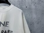 weigou_198511_2_cb9ad49af0 P65 【CELINE】赛琳字母log印花情侣款短袖T恤 采用高成本280克双股双纱纯棉面料 厚实挺阔 立体os剪裁版型 时尚百搭 网红同款 匠心款 简约中透漏着时尚的气息 男女同款 原版主麦水洗吊牌防潮纸包装👍 颜色:黑色 白色 尺码:XS-L