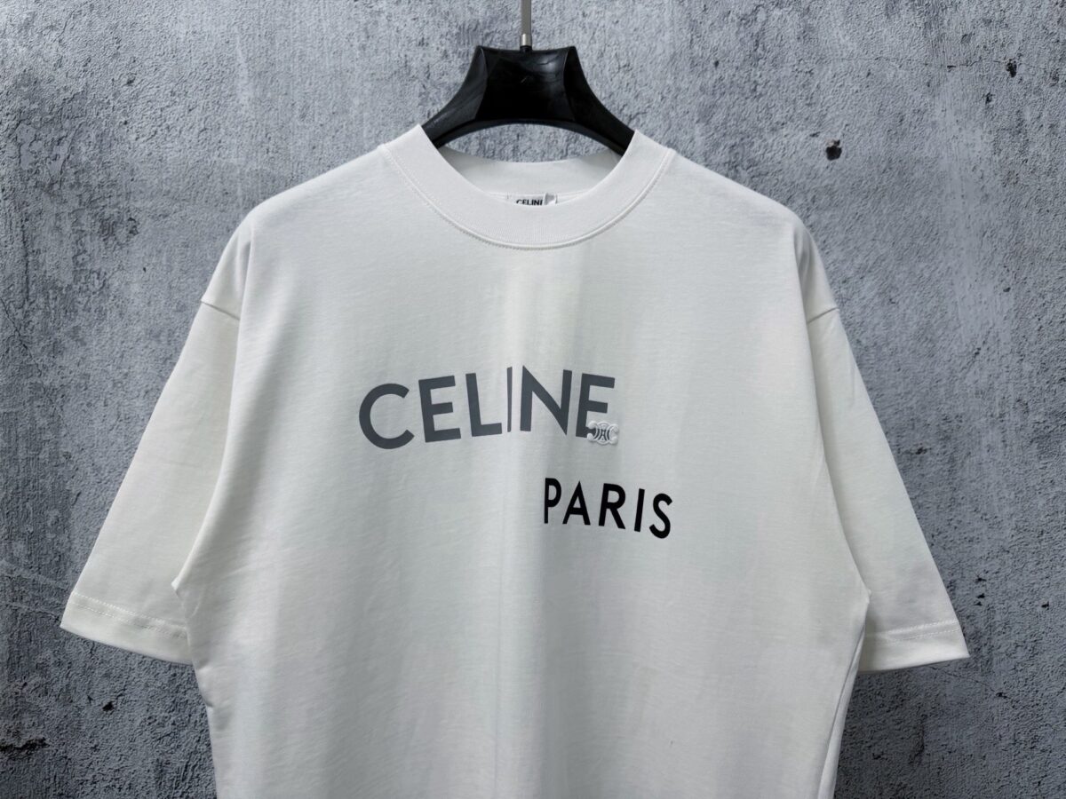 weigou_198511_5_af096f42c9 P65 【CELINE】赛琳字母log印花情侣款短袖T恤 采用高成本280克双股双纱纯棉面料 厚实挺阔 立体os剪裁版型 时尚百搭 网红同款 匠心款 简约中透漏着时尚的气息 男女同款 原版主麦水洗吊牌防潮纸包装👍 颜色:黑色 白色 尺码:XS-L