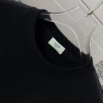 P75 Celi* 塞琳 塞林 2026春夏款 简约字母刺绣工艺个性logo 定制双纱平纹纯棉面料 短袖T恤 男女同款 颜色：黑色 白色 绿色 紫色 尺码： S （90-130斤） M （120-150斤） L （140-165斤） XL （160-180斤） XXL （180-210斤）