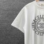 P80 Cel* 塞*琳*凯旋门 2026春夏新款 网图柜子版 字母logo印花T恤 定制双纱平纹纯棉面料 短袖T恤 男女同款 尺码： S （90-130斤） M （120-150斤） L （140-165斤） XL （160-180斤） XXL （180-210斤） 颜色：黑色 白色 酒红色