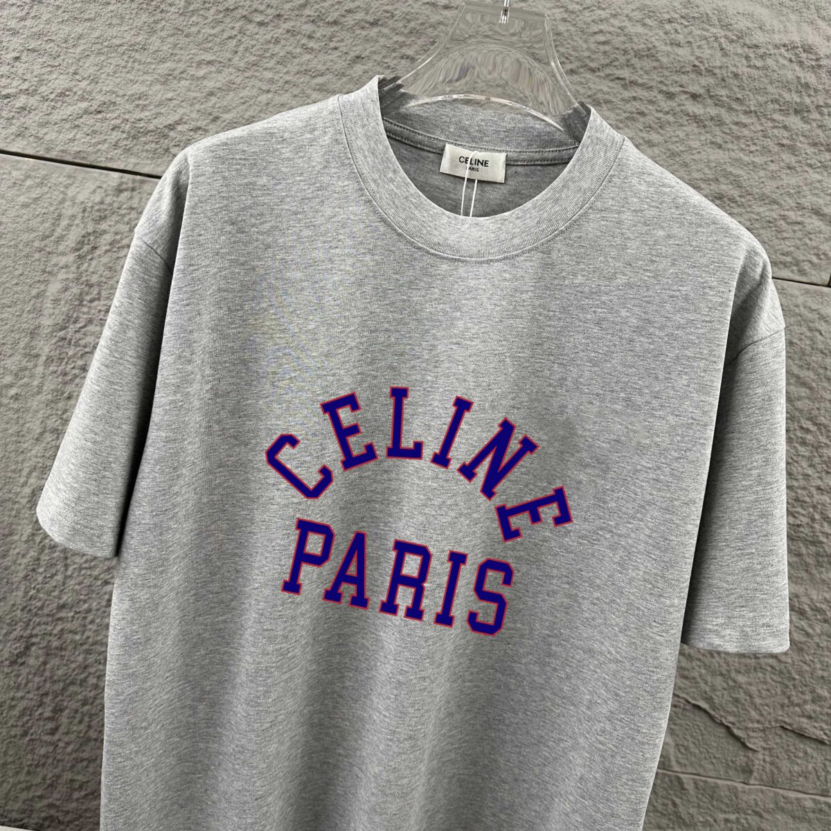 P75 Celi* 塞琳 塞林 2026春夏款 简约字母烫画工艺个性logo 定制双纱平纹纯棉面料 短袖T恤 男女同款 颜色：黑色 白色 花灰色 尺码： S （90-130斤） M （120-150斤） L （140-165斤） XL （160-180斤） XXL （180-210斤）