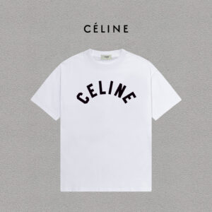 P70 Celine/赛琳 印花Logo百搭潮流纯棉短袖T恤男女同款 吊牌 领标 水洗唛 三标齐全 定织定染280克精梳棉面料 尺码：S-XXL 颜色：黑色，白色