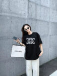 P70 Celine/赛琳 印花Logo百搭潮流纯棉短袖T恤男女同款 吊牌 领标 水洗唛 三标齐全 定织定染280克精梳棉面料 尺码：S-XXL 颜色：黑色，白色