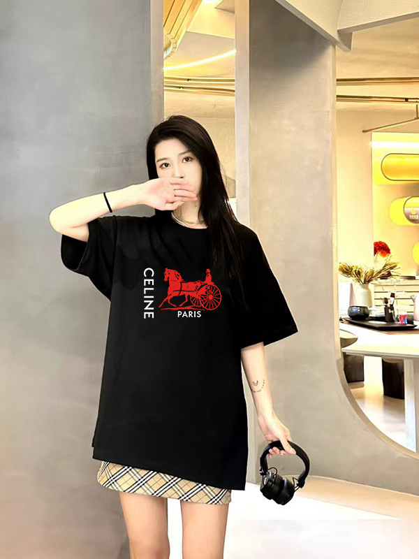 P70 Celine/赛琳 印花Logo百搭潮流纯棉短袖T恤男女同款 吊牌 领标 水洗唛 三标齐全 定织定染280克精梳棉面料 尺码：S-XXL 颜色：黑色，白色