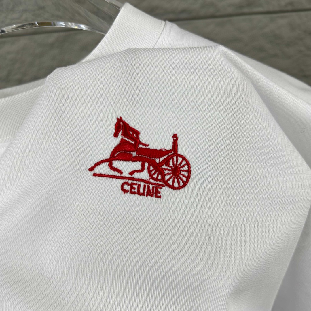 P75 Celi* 塞琳 塞林 2026春夏款 简约字母刺绣工艺个性logo 定制双纱平纹纯棉面料 短袖T恤 男女同款 颜色：黑色 白色 花灰色 尺码： S （90-130斤） M （120-150斤） L （140-165斤） XL （160-180斤） XXL （180-210斤）