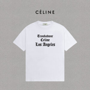 P70 Celine/赛琳 印花Logo百搭潮流纯棉短袖T恤男女同款 吊牌 领标 水洗唛 三标齐全 定织定染280克精梳棉面料 尺码：S-XXL 颜色：黑色，白色
