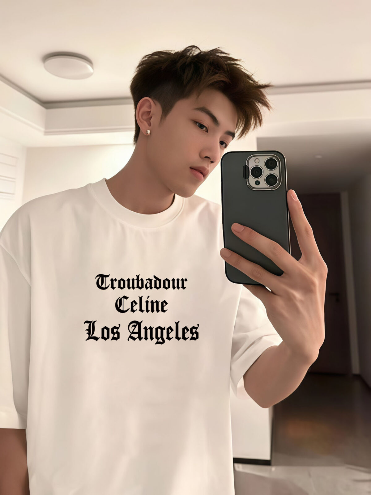 P70 Celine/赛琳 印花Logo百搭潮流纯棉短袖T恤男女同款 吊牌 领标 水洗唛 三标齐全 定织定染280克精梳棉面料 尺码：S-XXL 颜色：黑色，白色