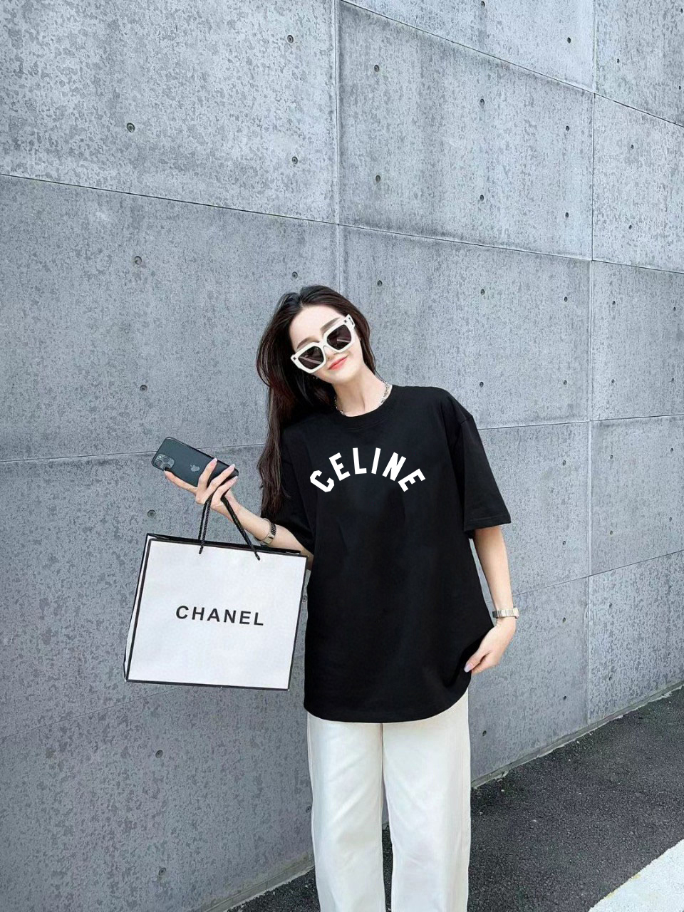 P70 Celine/赛琳 印花Logo百搭潮流纯棉短袖T恤男女同款 吊牌 领标 水洗唛 三标齐全 定织定染280克精梳棉面料 尺码：S-XXL 颜色：黑色，白色