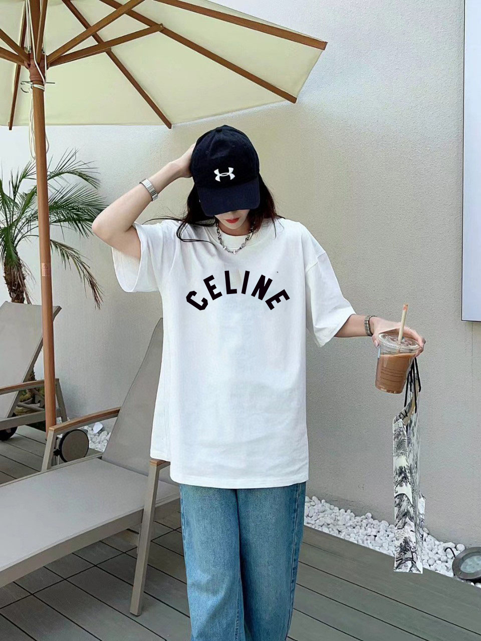 P70 Celine/赛琳 印花Logo百搭潮流纯棉短袖T恤男女同款 吊牌 领标 水洗唛 三标齐全 定织定染280克精梳棉面料 尺码：S-XXL 颜色：黑色，白色