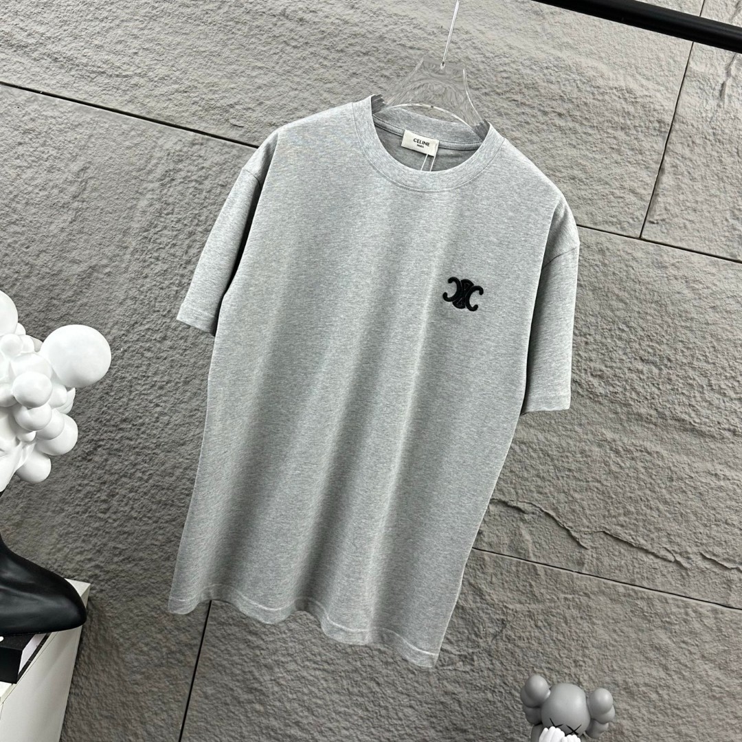 P75 Celi* 塞琳 塞林 2026春夏款 简约字母立体刺绣工艺个性logo 定制双纱平纹纯棉面料 短袖T恤 男女同款 颜色：黑色 白色 花灰色 尺码： S （90-130斤） M （120-150斤） L （140-165斤） XL （160-180斤） XXL （180-210斤）