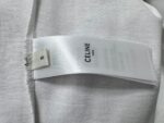 P70 【CELINE】赛琳字母logo印花情侣款短袖T恤 采用高成本280克双股双纱纯棉面料 厚实挺阔 立体os剪裁版型 时尚百搭 网红同款 匠心款 简约中透漏着时尚的气息 男女同款 原版主麦水洗吊牌防潮纸包装👍 颜色：黑色 白色 尺码：XS-L