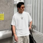 weigou_199948_7_0f09103b29 P75 ce~ 赛琳 胸前小刺绣 《区别通货面料》 双纱平纹,紧密纱线短袖T恤上身十分舒适,男女同款半袖,落肩宽松版型 颜色: 黑色 白色 咖啡色 尺码:S(90-130斤) M(125-150斤) L(135-165斤) XL(160-190斤) XXL(185-220斤)