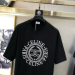 P70 Celin** 赛琳 早春新款原单男士圆领短袖T恤 🔥专柜同步售卖 ✨✨高端品质 高版本 OS版型阔版 爆款✨✨字母logo图案设计 定制进口双股100%纯棉面料 手感柔软细腻 穿着亲肤舒适 代工厂精细做工 上身非常帅气有型 男士必备单品 三标齐 全 尺码：S-2XL 黑色 白色