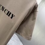P75 GIVENC* 纪梵希* 2026春夏新款短袖T恤 定制纯棉字母logo植绒 颜色：黑色 白色 深红 棕色 码数：S M L XL XXL