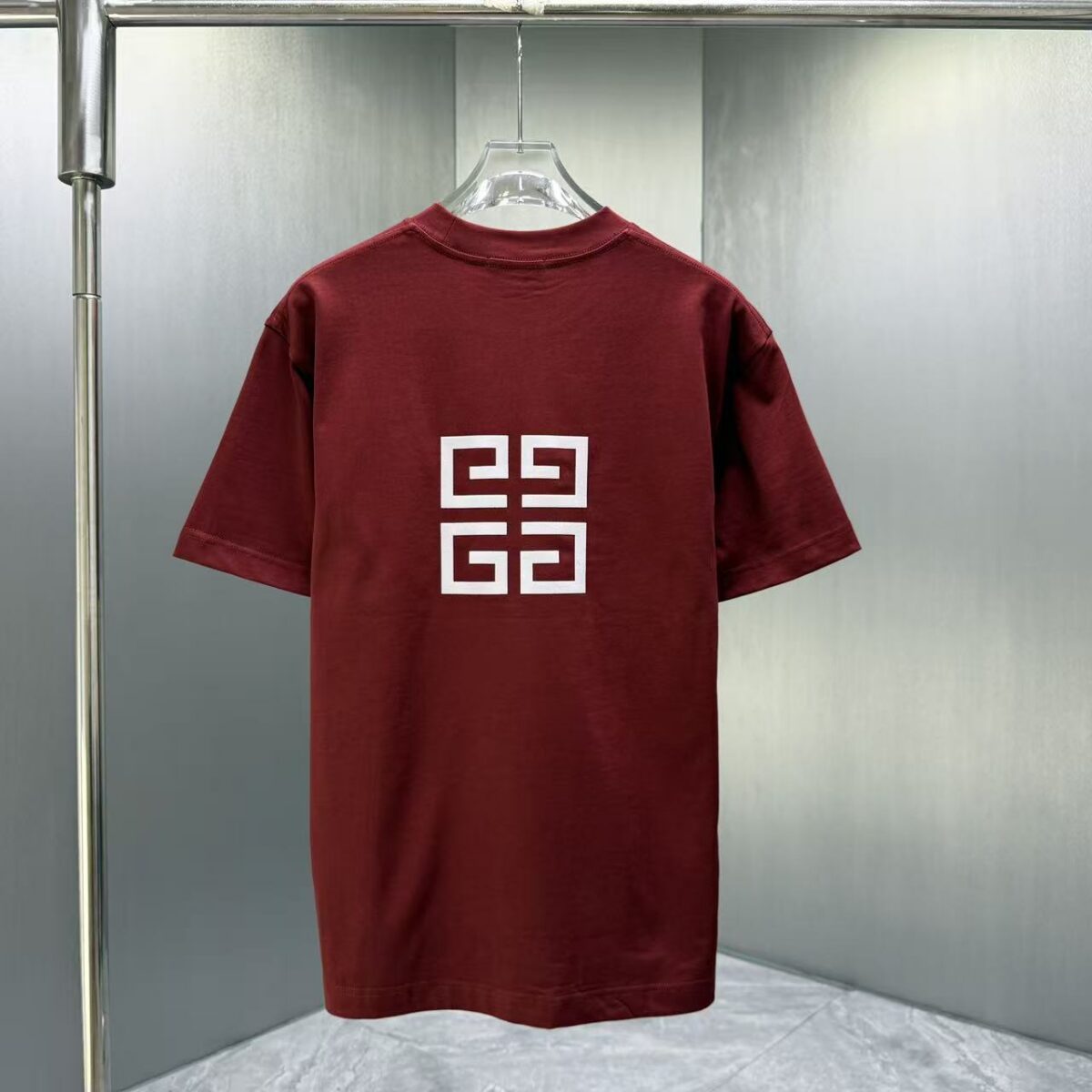 P75 GIVENC* 纪梵希* 2026春夏新款短袖T恤 定制纯棉字母logo植绒 颜色：黑色 白色 深红 棕色 码数：S M L XL XXL
