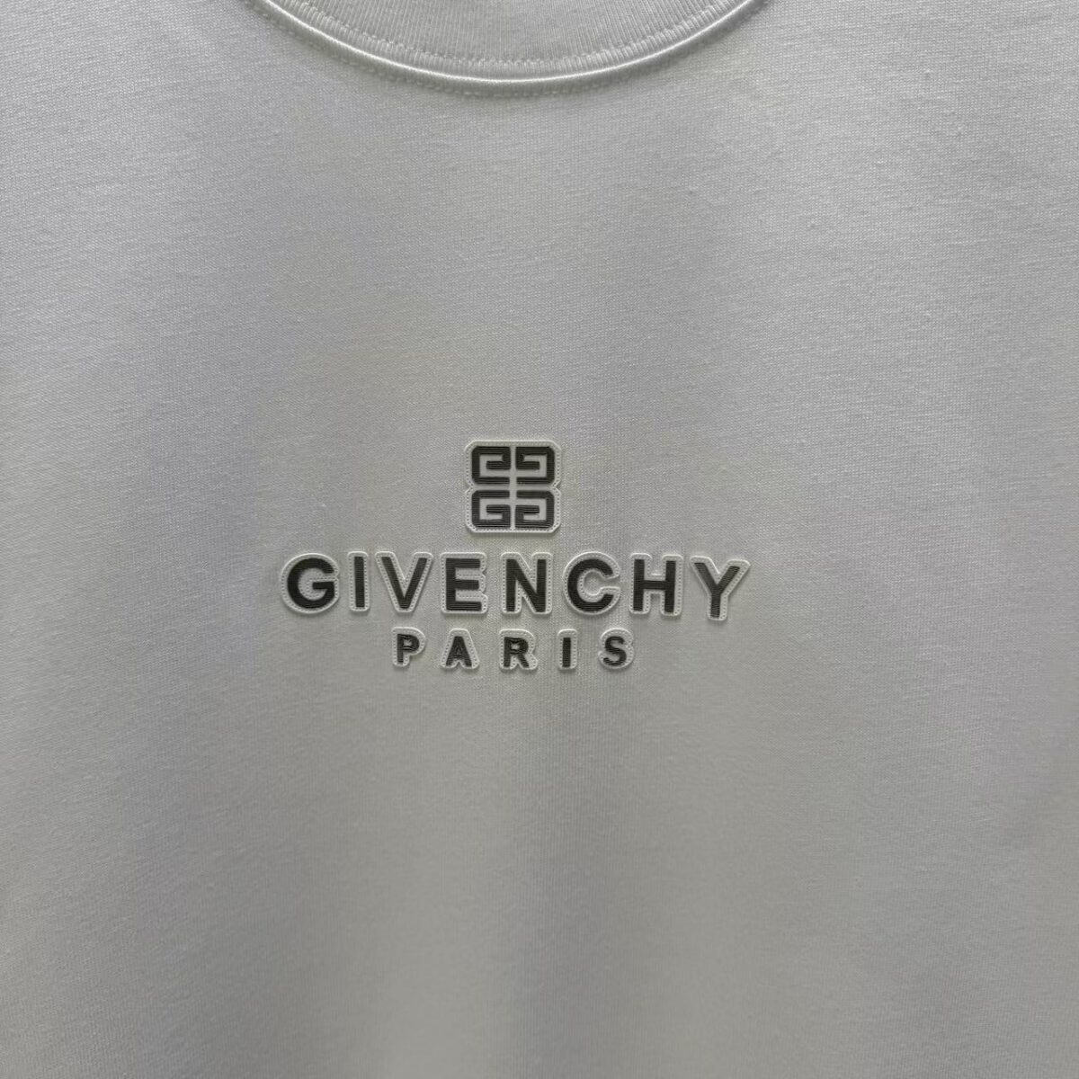 P75 GIVENC* 纪梵希* 2026春夏新款短袖T恤 定制纯棉字母logo厚板 颜色：黑色 白色 深红 黄色 码数：S M L XL XXL