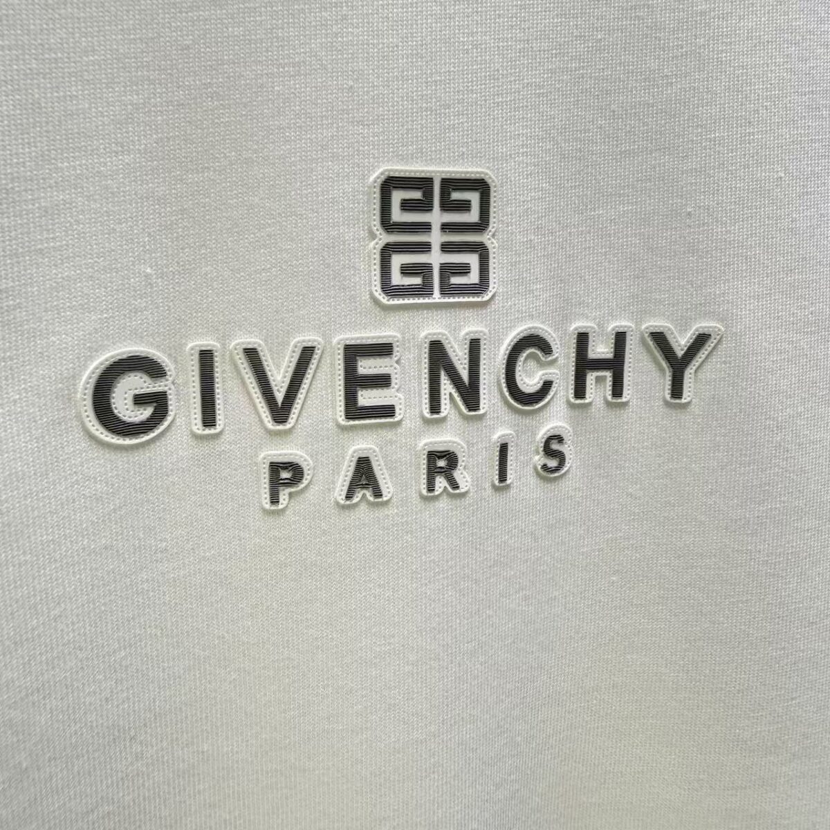 P75 GIVENC* 纪梵希* 2026春夏新款短袖T恤 定制纯棉字母logo厚板 颜色：黑色 白色 深红 黄色 码数：S M L XL XXL