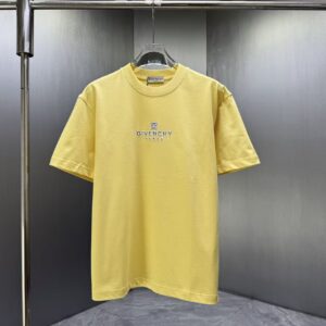 P75 GIVENC* 纪梵希* 2026春夏新款短袖T恤 定制纯棉字母logo厚板 颜色：黑色 白色 深红 黄色 码数：S M L XL XXL